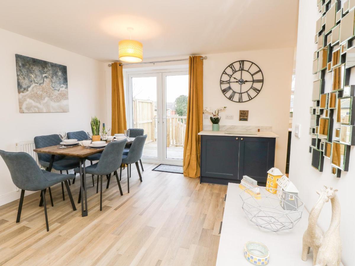 Little Haven Apartment Shanklin Bagian luar foto